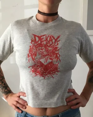 remera gris crop top calavera