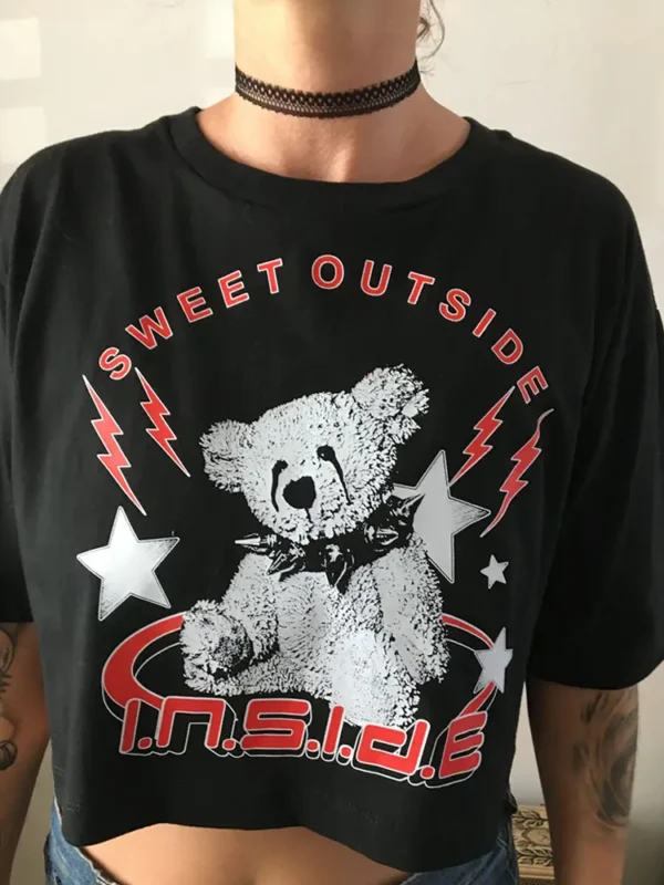 remera crop top negra